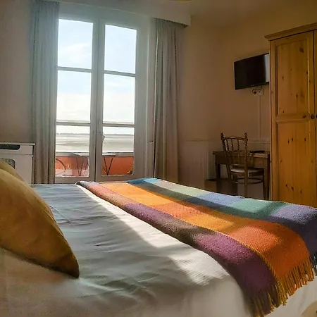 Restaurant Les Tourelles ル・クロトワ