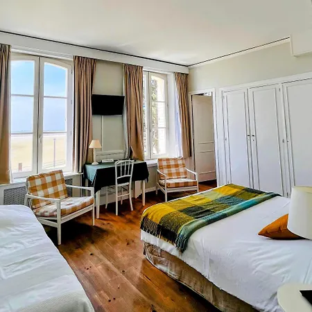 Restaurant Les Tourelles Hotel 3*