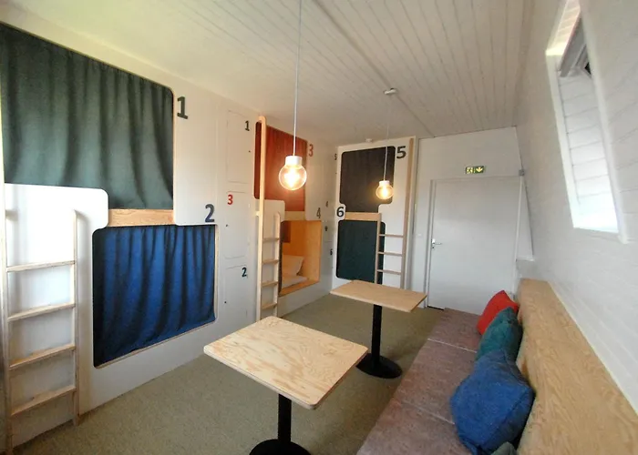 Hotel Restaurant Les Tourelles 3*